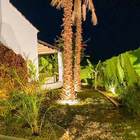 Stunning Villa With Sea Views In El Paraiso Alto, Benahavis! Villa Estepona