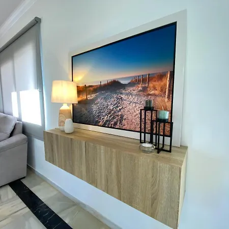 Stunning Villa With Sea Views In El Paraiso Alto, Benahavis! * Estepona